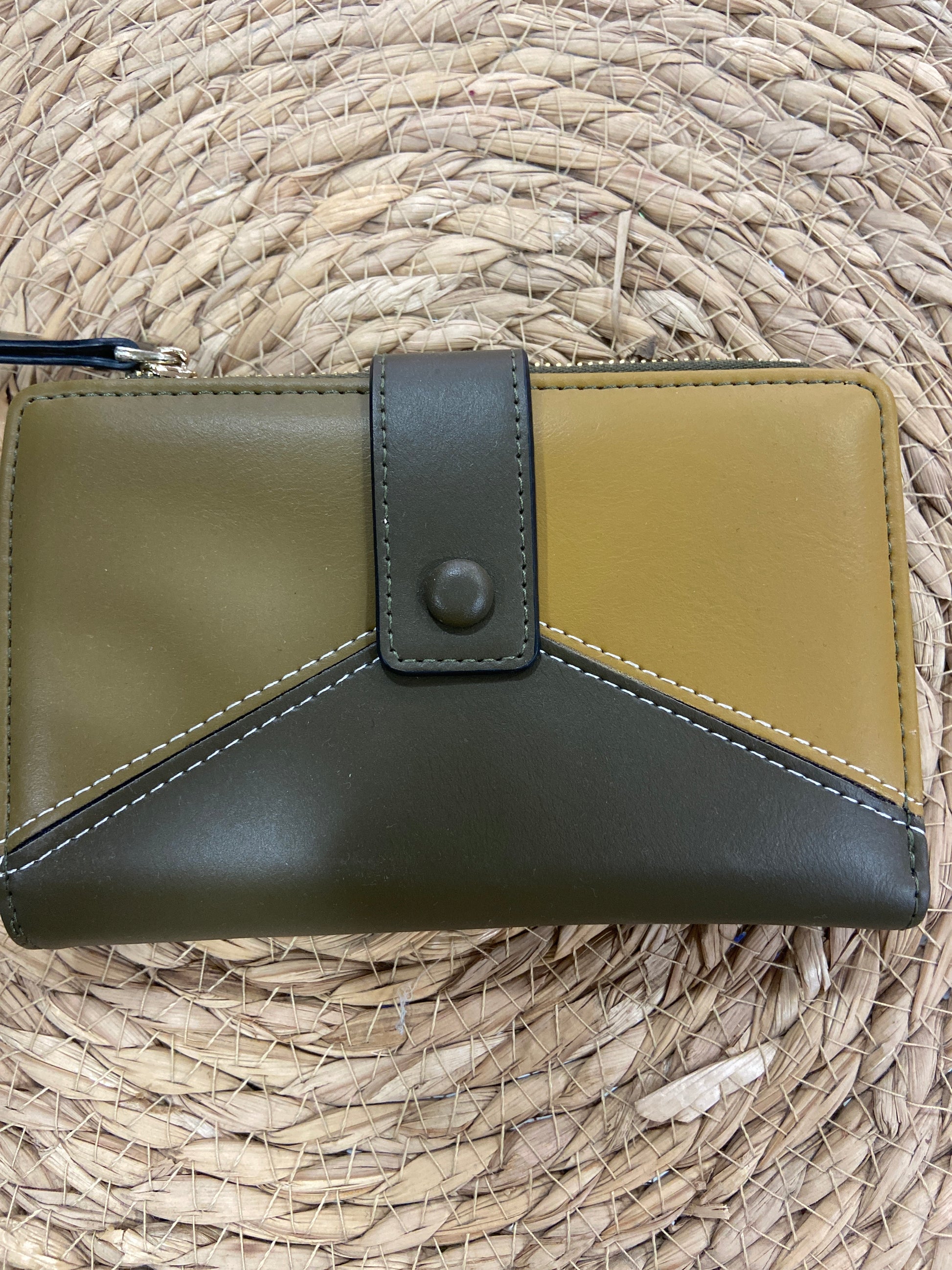 Cartera Esther