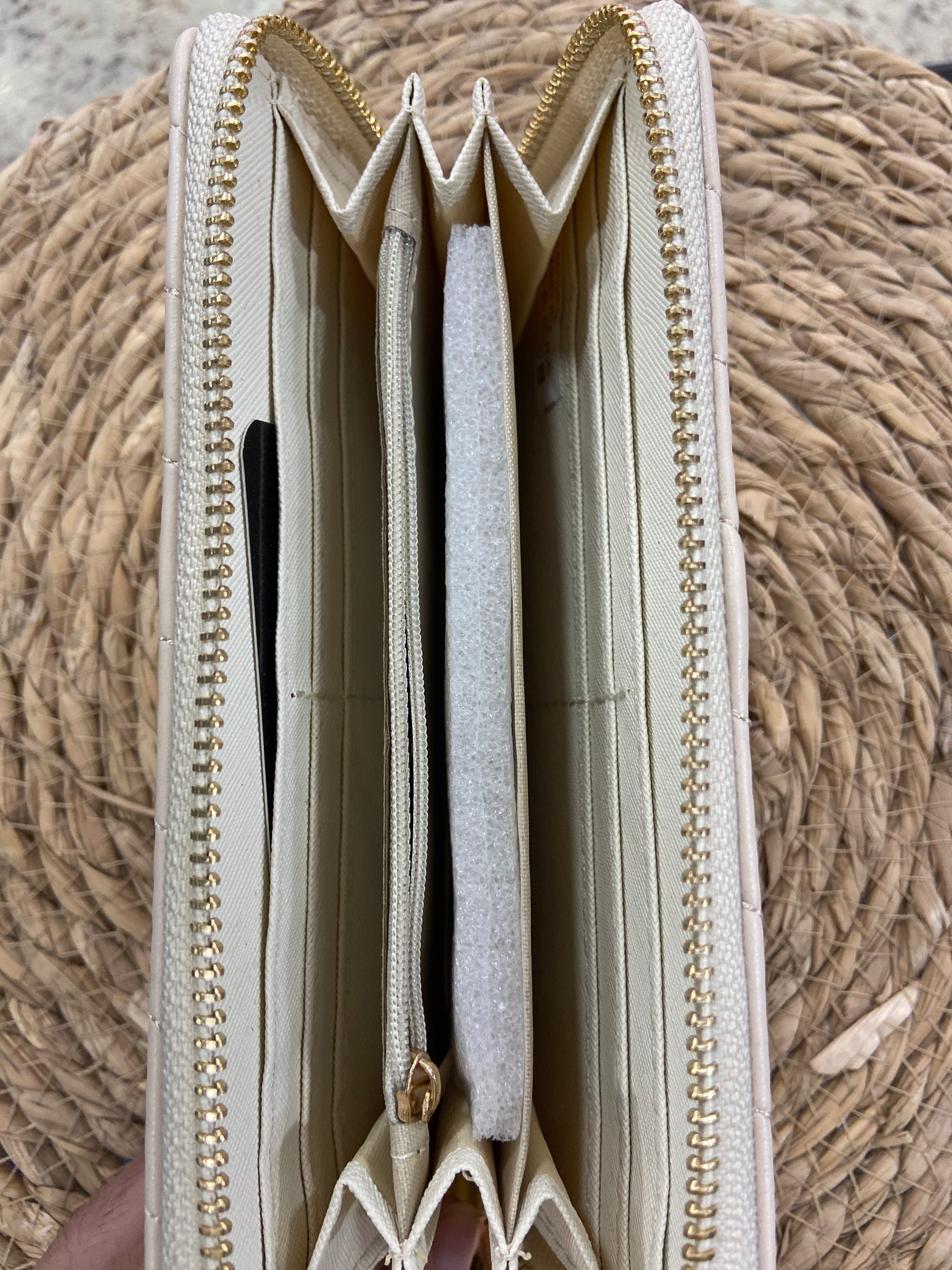 Cartera Lidia